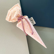Lade das Bild in den Galerie-Viewer, Geschwistertüte Kindergartentüte Vorschultüte mit Namen aus Stoff | Zuckertüte für Mädchen Personalisierbar „LITTLE SPRINKLES“ rosa silber
